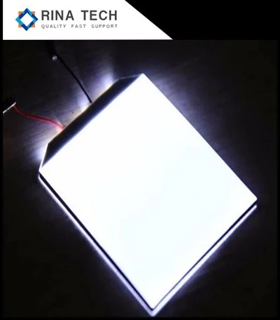 Pequeña luz de fondo utilizada para la pantalla electrónica